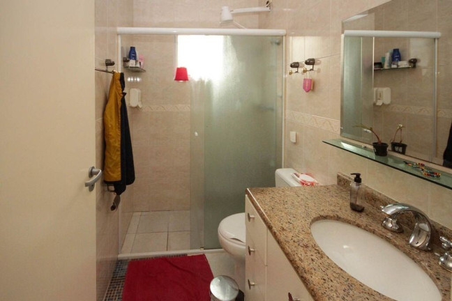 Imagem Casa com 3 Quartos à Venda, em Cambuci - São Paulo Imagem Casa com 3 Quartos à Venda, em Cambuci - São Paulo