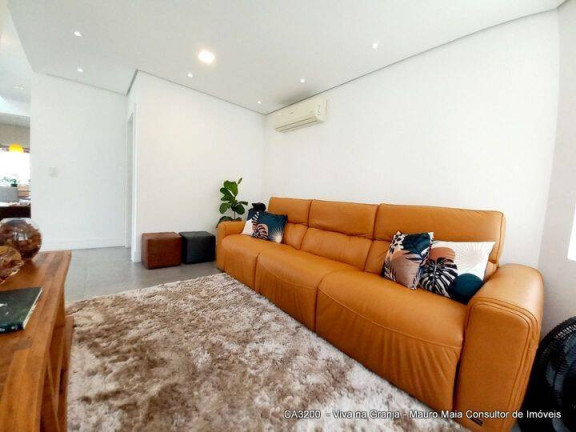 Imagem Casa com 3 Quartos à Venda, 450 m² em Chácara De La Rocca - Carapicuíba