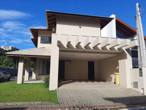 Imagem Sobrado com 3 Quartos à Venda, 284 m² em Centro - Balneário Piçarras Imagem Sobrado com 3 Quartos à Venda, 284 m² em Centro - Balneário Piçarras
