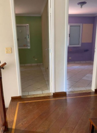 Imagem Imóvel com 4 Quartos à Venda, 220 m² em Granja Viana - Cotia Imagem Imóvel com 4 Quartos à Venda, 220 m² em Granja Viana - Cotia