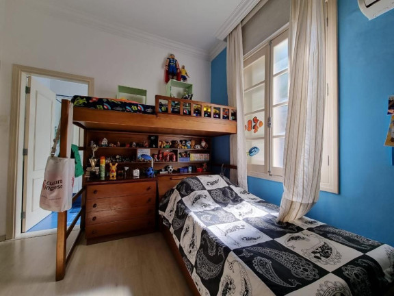 Imagem Sobrado com 3 Quartos à Venda, 190 m² em Gonzaga - Santos Imagem Sobrado com 3 Quartos à Venda, 190 m² em Gonzaga - Santos