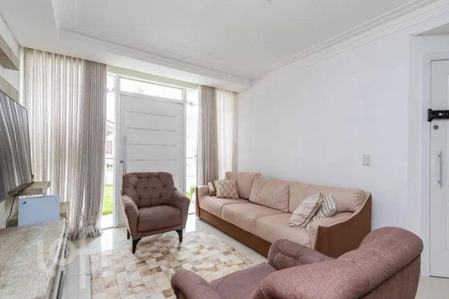 Imagem Sobrado com 3 Quartos à Venda, 180 m² em Boqueirão - Curitiba Imagem Sobrado com 3 Quartos à Venda, 180 m² em Boqueirão - Curitiba
