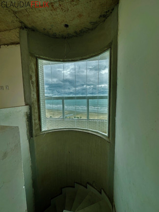 Imagem Imóvel com 3 Quartos à Venda, 140 m² em Guilhermina - Praia Grande Imagem Imóvel com 3 Quartos à Venda, 140 m² em Guilhermina - Praia Grande