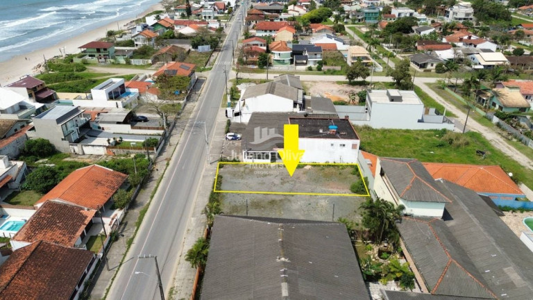 Imagem Terreno à Venda, 360 m² em Barra Do Sai - Itapoá