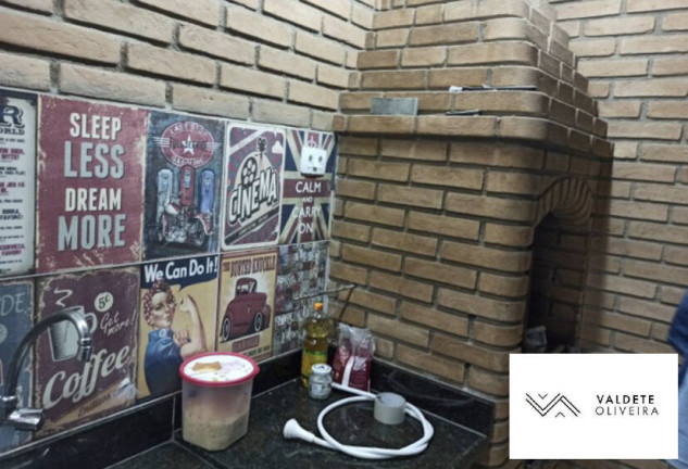 Imagem Casa com 2 Quartos à Venda,  em Vila Pinheiro - Jacareí