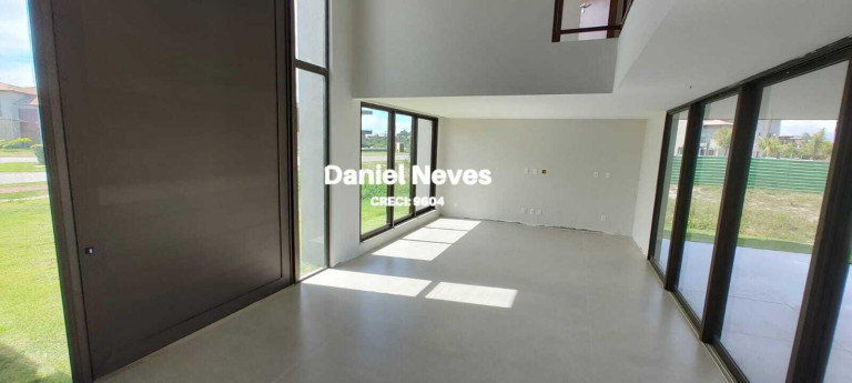 Imagem Casa de Condomínio com 5 Quartos à Venda, 298 m² em Praia Do Forte - Mata De São João