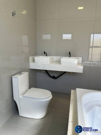 Imagem Casa com 3 Quartos à Venda, 360 m² em Moinho Dos Ventos - Goiânia Imagem Casa com 3 Quartos à Venda, 360 m² em Moinho Dos Ventos - Goiânia