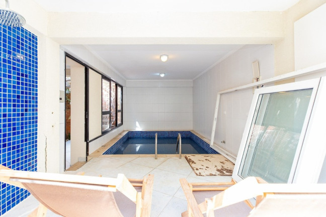 Imagem Casa com 4 Quartos à Venda, 390 m² em Vila Ipojuca - São Paulo