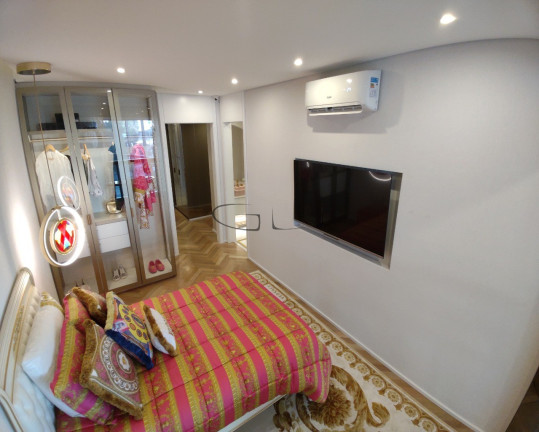 Imagem Imóvel com 3 Quartos à Venda, 221 m² em Moema - São Paulo
