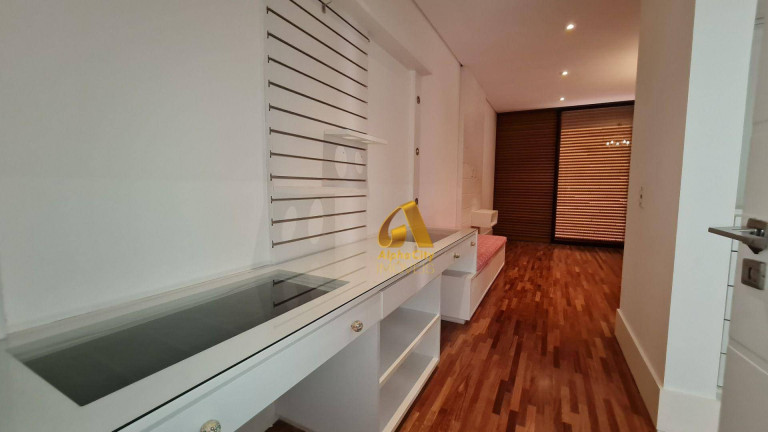 Imagem Casa com 5 Quartos à Venda, 730 m² em Alphaville Conde Ii - Barueri Imagem Casa com 5 Quartos à Venda, 730 m² em Alphaville Conde Ii - Barueri