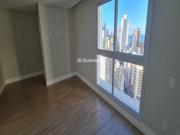 Imagem Imóvel com 3 Quartos à Venda, 138 m² em Centro - Balneário Camboriú Imagem Imóvel com 3 Quartos à Venda, 138 m² em Centro - Balneário Camboriú