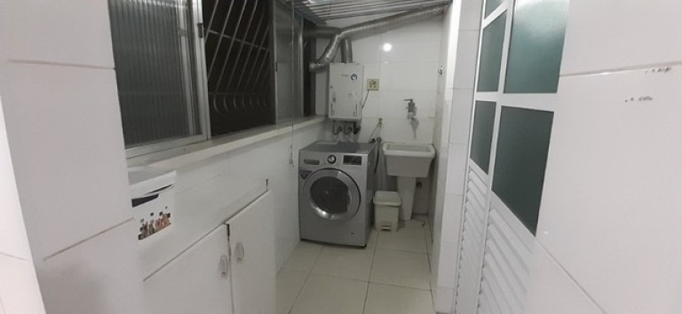 Imagem Imóvel com 3 Quartos à Venda, 130 m² em Icaraí - Niterói Imagem Imóvel com 3 Quartos à Venda, 130 m² em Icaraí - Niterói