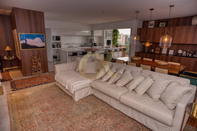 Imagem Apartamento para Alugar, 240 m² em Glória - Joinville