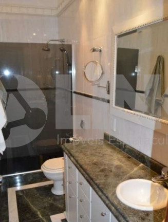 Imagem Casa com 3 Quartos à Venda, 430 m² em Jardim Lindóia - Porto Alegre Imagem Casa com 3 Quartos à Venda, 430 m² em Jardim Lindóia - Porto Alegre