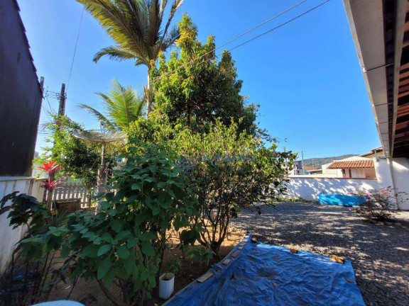 Imagem Casa com 3 Quartos à Venda, 178 m² em Centro - Penha Imagem Casa com 3 Quartos à Venda, 178 m² em Centro - Penha