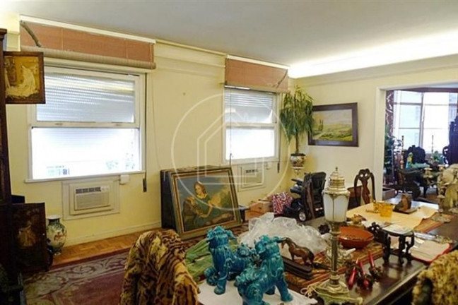 Imagem Apartamento com 4 Quartos à Venda, 230 m² em Copacabana - Rio De Janeiro