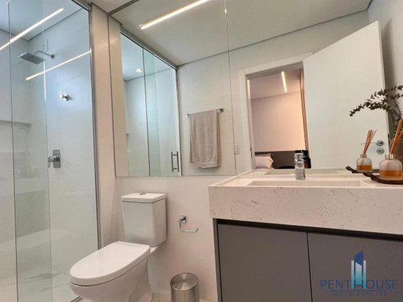 Imagem Apartamento com 4 Quartos à Venda, 168 m² em Pioneiros - Balneário Camboriú Imagem Apartamento com 4 Quartos à Venda, 168 m² em Pioneiros - Balneário Camboriú