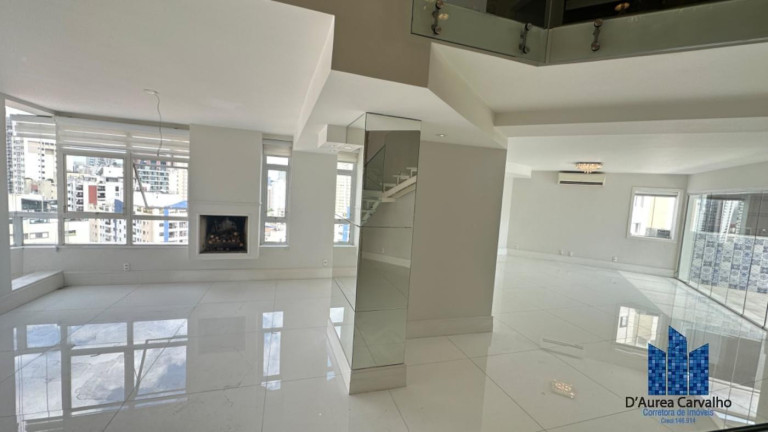 Imagem Apartamento com 3 Quartos à Venda, 250 m² em Vila Nova Conceição - São Paulo