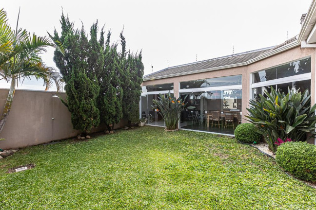 Imagem Casa com 4 Quartos à Venda, 290 m² em São Braz - Curitiba