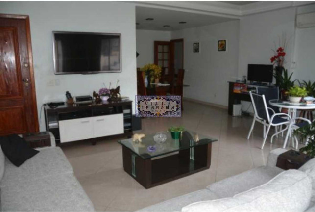 Imagem Apartamento com 4 Quartos à Venda, 150 m² em Tijuca - Rio De Janeiro Imagem Apartamento com 4 Quartos à Venda, 150 m² em Tijuca - Rio De Janeiro