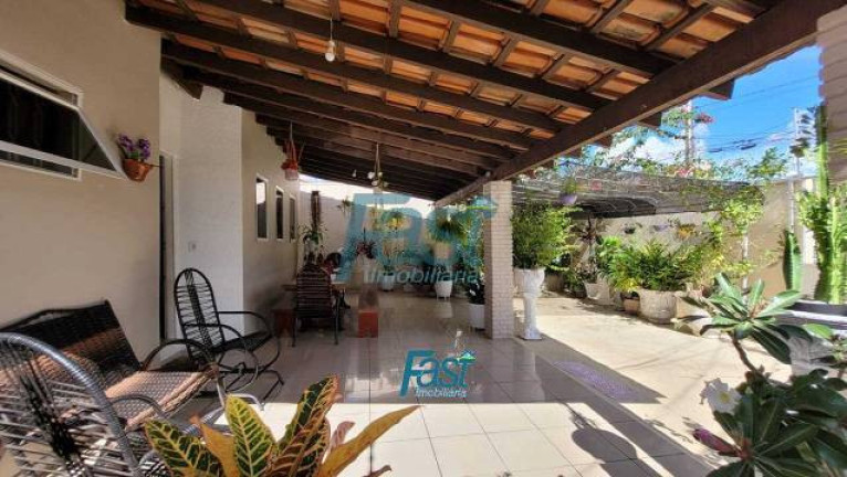 Imagem Casa com 3 Quartos à Venda, 360 m² em Barra Do Pari - Cuiabá Imagem Casa com 3 Quartos à Venda, 360 m² em Barra Do Pari - Cuiabá