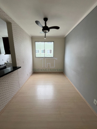 Apartamento com 2 Quartos à Venda,  em Recanto Quarto Centenário - Jundiaí