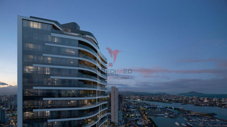 Imagem Apartamento com 4 Quartos à Venda, 205 m² em Fazenda - Itajaí Imagem Apartamento com 4 Quartos à Venda, 205 m² em Fazenda - Itajaí