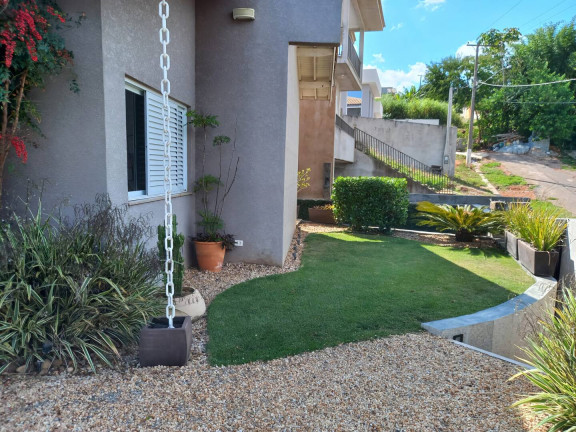 Imagem Casa com 3 Quartos à Venda, 700 m² em Atibaia Imagem Casa com 3 Quartos à Venda, 700 m² em Atibaia