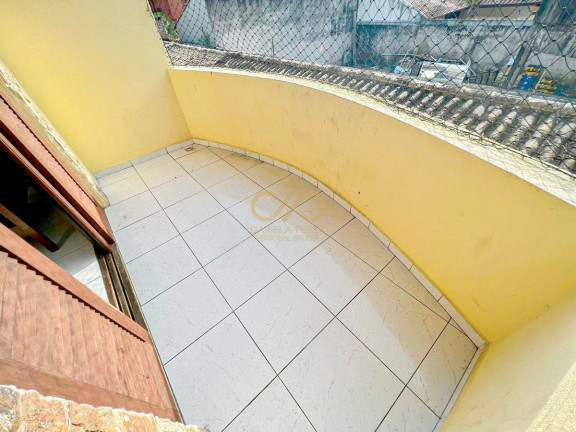 Imagem Casa com 4 Quartos à Venda, 200 m² em Canto Do Forte - Praia Grande Imagem Casa com 4 Quartos à Venda, 200 m² em Canto Do Forte - Praia Grande