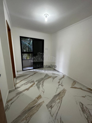 Imagem Casa com 3 Quartos à Venda, 101 m² em Guilhermina - Praia Grande Imagem Casa com 3 Quartos à Venda, 101 m² em Guilhermina - Praia Grande