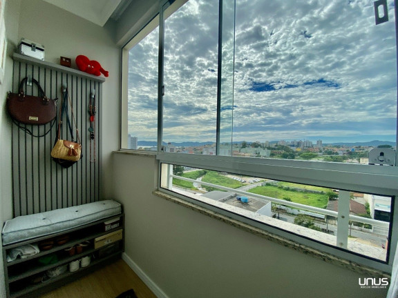 Imagem Apartamento com 2 Quartos à Venda, 99 m² em Barreiros - São José