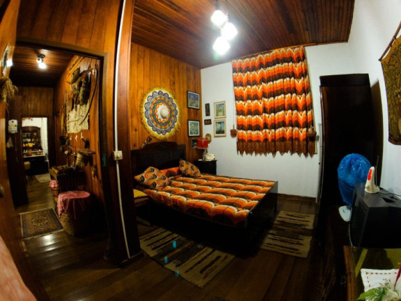 Imagem Imóvel com 3 Quartos à Venda, em Lagoa Da Conceição - Florianópolis Imagem Imóvel com 3 Quartos à Venda, em Lagoa Da Conceição - Florianópolis