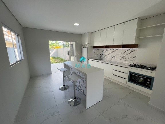 Imagem Sobrado com 3 Quartos à Venda, 110 m² em Ingleses Do Rio Vermelho - Florianópolis