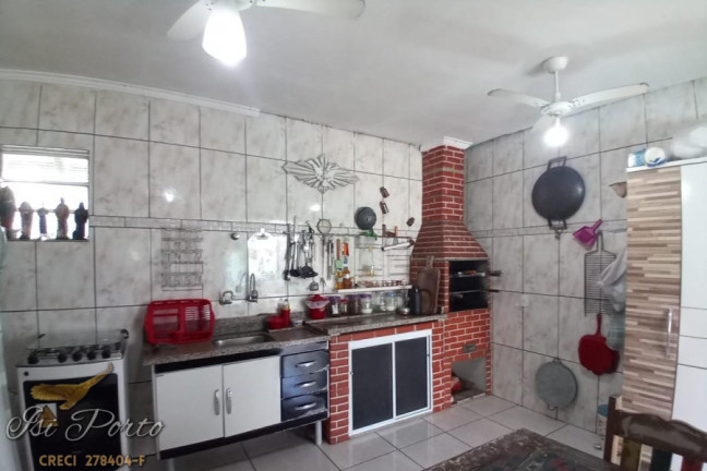 Imagem Casa com 3 Quartos à Venda, 680 m² em 34 - Peruíbe 