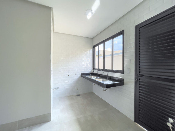 Imagem Casa com 4 Quartos à Venda, 224 m² em Residencial Goiânia Golfe Clube - Goiânia Imagem Casa com 4 Quartos à Venda, 224 m² em Residencial Goiânia Golfe Clube - Goiânia