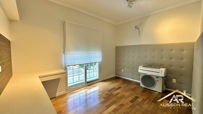 Imagem Casa de Condomínio com 4 Quartos à Venda, 330 m² em Cidade Tamboré - Santana De Parnaíba Imagem Casa de Condomínio com 4 Quartos à Venda, 330 m² em Cidade Tamboré - Santana De Parnaíba
