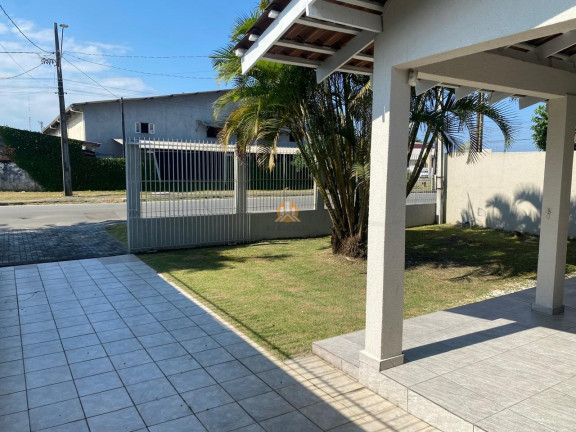 Imagem Casa com 3 Quartos à Venda, 150 m² em Cohapar - Guaratuba Imagem Casa com 3 Quartos à Venda, 150 m² em Cohapar - Guaratuba