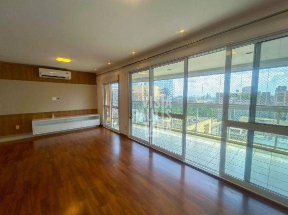 Apartamento com 3 Quartos para Alugar, 127 m² em Vila Olímpia - São Paulo