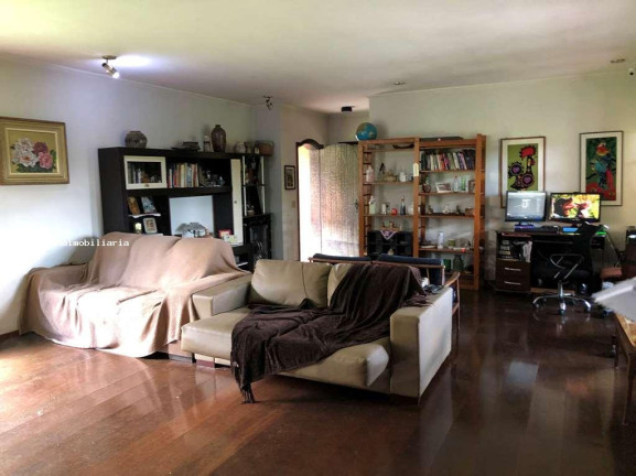 Imagem Casa à Venda, em Chácara Dos Lagos - Cotia Imagem Casa à Venda, em Chácara Dos Lagos - Cotia