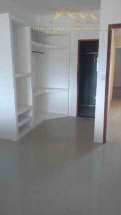 Imagem Casa com 3 Quartos à Venda, 220 m² em Jóquei Clube - Fortaleza Imagem Casa com 3 Quartos à Venda, 220 m² em Jóquei Clube - Fortaleza