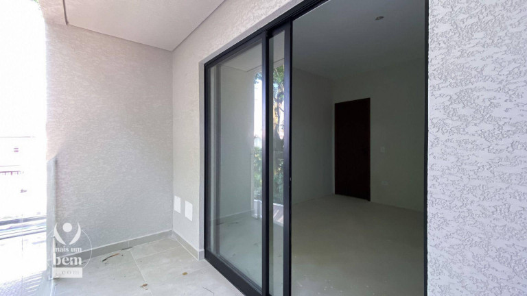 Imagem Sobrado com 3 Quartos à Venda, 189 m² em Boa Vista - Curitiba
