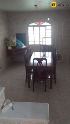 Imagem Casa com 3 Quartos à Venda, 249 m² em Vinhateiro - São Pedro Da Aldeia Imagem Casa com 3 Quartos à Venda, 249 m² em Vinhateiro - São Pedro Da Aldeia