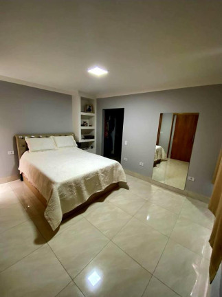 Imagem Casa com 3 Quartos à Venda, 193 m² em Jardim Liberdade - Maringá Imagem Casa com 3 Quartos à Venda, 193 m² em Jardim Liberdade - Maringá