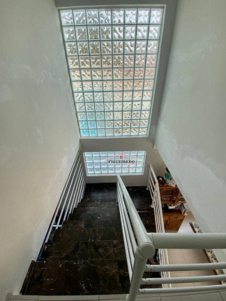 Imagem Casa com 4 Quartos à Venda, 173 m² em Solemar - Praia Grande Imagem Casa com 4 Quartos à Venda, 173 m² em Solemar - Praia Grande