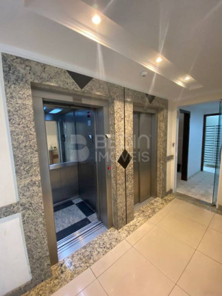 Imagem Apartamento com 2 Quartos à Venda, 103 m² em Centro - Balneário Camboriú Imagem Apartamento com 2 Quartos à Venda, 103 m² em Centro - Balneário Camboriú