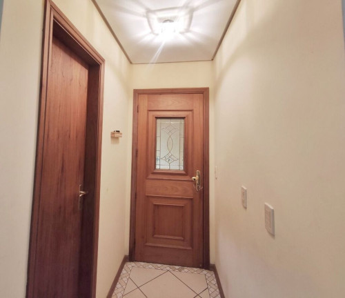 Imagem Casa com 2 Quartos à Venda, 194 m² em Jardim Botânico - Porto Alegre Imagem Casa com 2 Quartos à Venda, 194 m² em Jardim Botânico - Porto Alegre