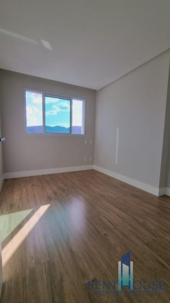 Imagem Apartamento com 4 Quartos à Venda, 129 m² em Centro - Balneário Camboriú Imagem Apartamento com 4 Quartos à Venda, 129 m² em Centro - Balneário Camboriú