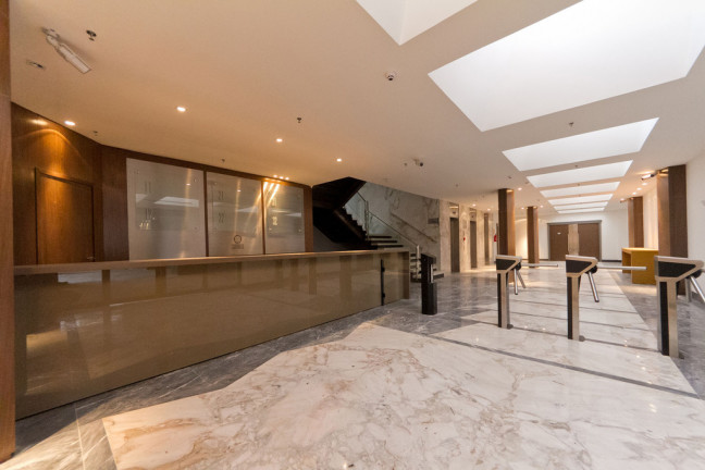 Imagem Sala Comercial à Venda, 939 m² em Centro - Curitiba