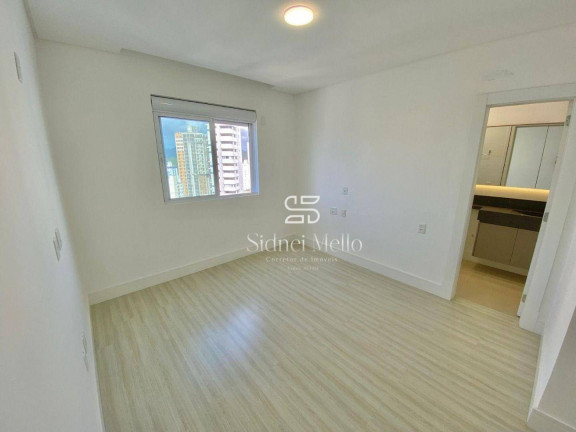 Imagem Apartamento com 3 Quartos à Venda, 137 m² em 2 Quadra Centro - Balneário Camboriú