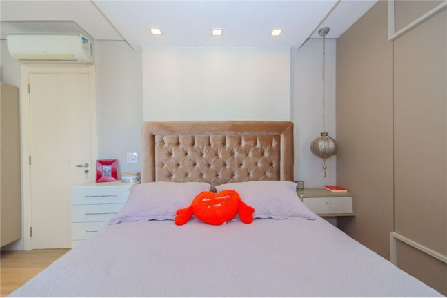 Imagem Apartamento com 2 Quartos à Venda, 102 m² em Jardim Europa - Porto Alegre